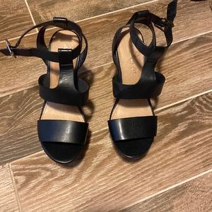 Aldo black wedges